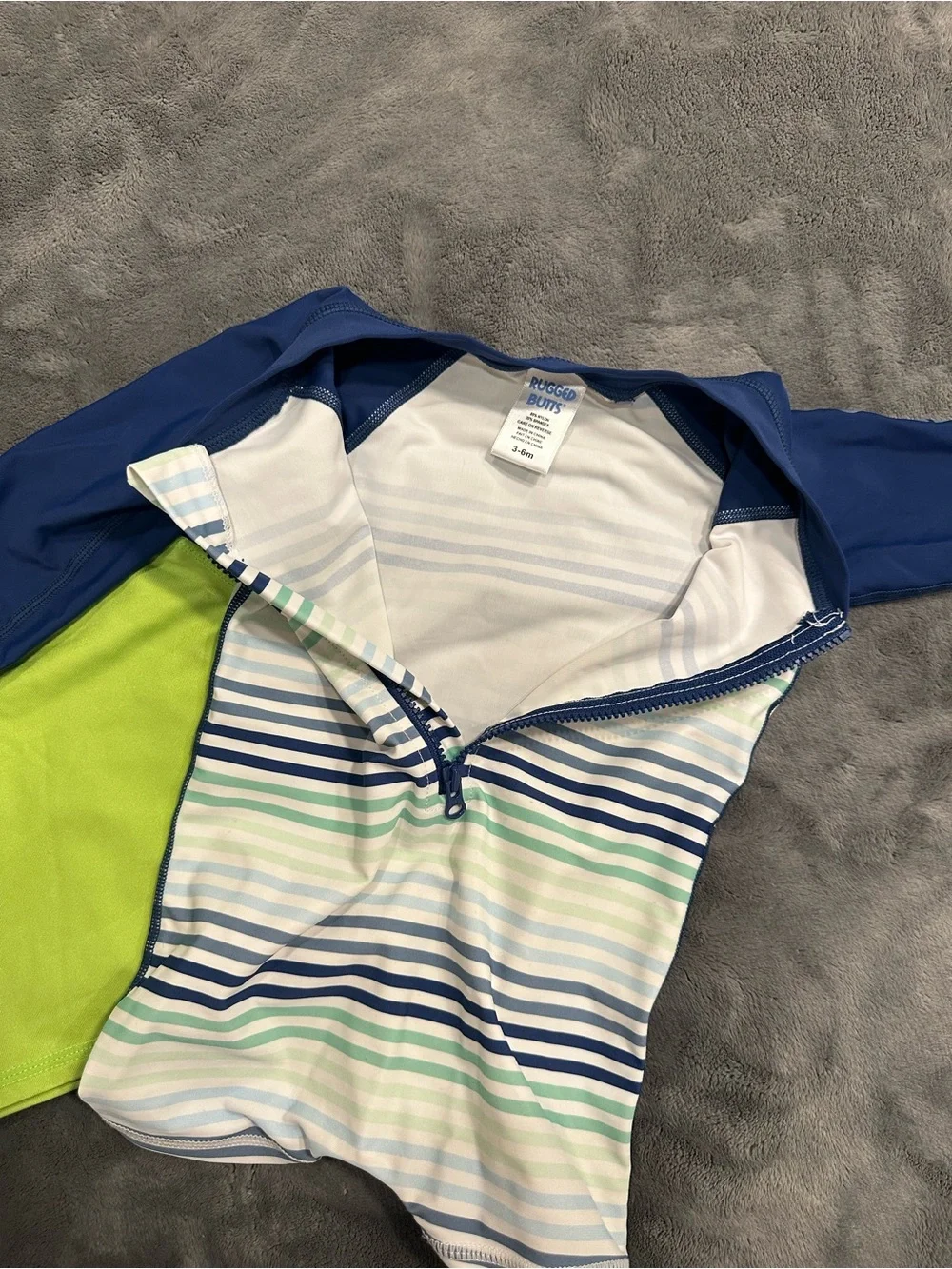 wonder nation Navy, Blue & Lime Kids Two-Piece Rashguard Swim Set with Turtle